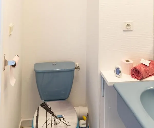 ~joli à 100 M De La